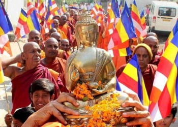 Thêm 1.500 người Dalit chuyển sang Phật giáo